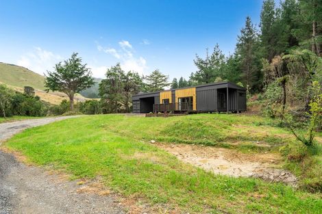 Photo of property in 90 Hoeke Road, Carrington, Carterton, 5791