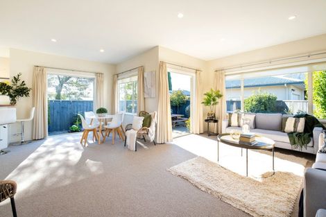 Photo of property in 19a Guthrie Road, Havelock North, 4130