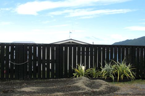 Photo of property in 247 Paku Drive, Tairua, 3508