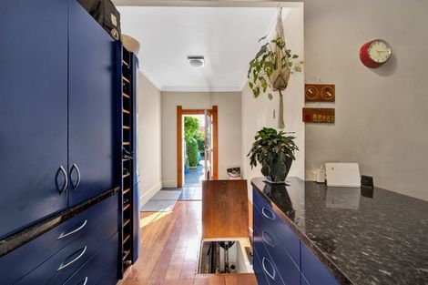 Photo of property in 7 Albion Street, Hawera, 4610