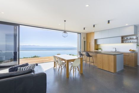 Photo of property in 11 Mana Heights, Marybank, Nelson, 7010