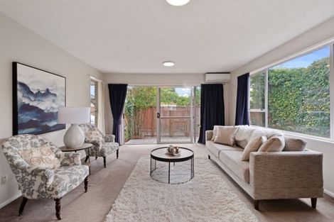 Photo of property in 2/4 Kotare Street, Fendalton, Christchurch, 8041