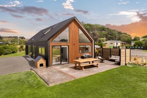 Photo of property in 209 Moturata Road, Taieri Beach, Brighton, 9091