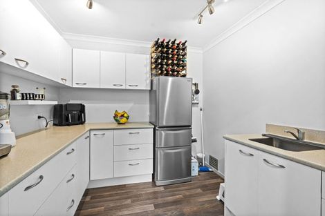 Photo of property in 21 Pyle Road East, One Tree Point, Whangarei, 0171