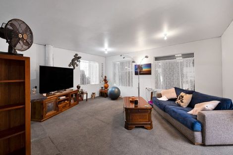 Photo of property in 68 Turuturu Road, Hawera, 4610