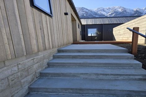 Photo of property in 16 Coopworth Road, Jacks Point, 9371