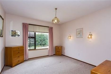 Photo of property in 2/60 Main North Road, Papanui, Christchurch, 8052