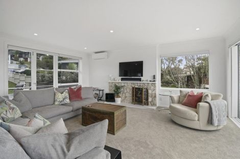 Photo of property in 38 Parr Terrace, Castor Bay, Auckland, 0620