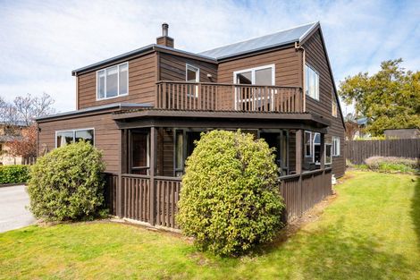 Photo of property in 172 Upton Street, Wanaka, 9305