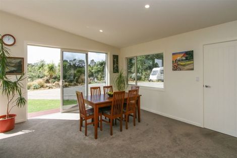 Photo of property in 1878 Egmont Road, Kaimiro, Inglewood, 4386