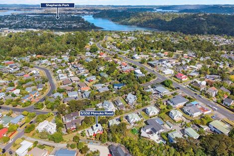Photo of property in 4/102b Manuka Road, Bayview, Auckland, 0629