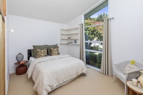 Photo of property in 55 Landsdowne Terrace, Cashmere, Christchurch, 8022