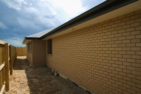 Photo of property in 35 Withers Crescent, Halswell, Christchurch, 8025