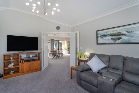 Photo of property in 29 Wells Place, Whitianga, 3510
