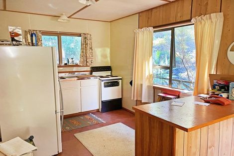 Photo of property in 48 Schoolhouse Bay Road, Kawau Island, 0920