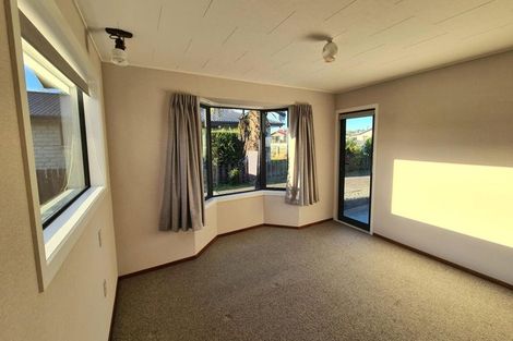 Photo of property in 124 Great North Road, Winton, 9720