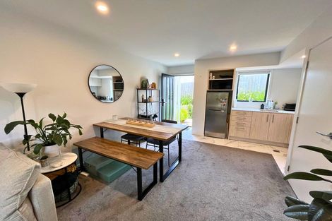 Photo of property in 5/45 Vera Road, Te Atatu South, Auckland, 0610