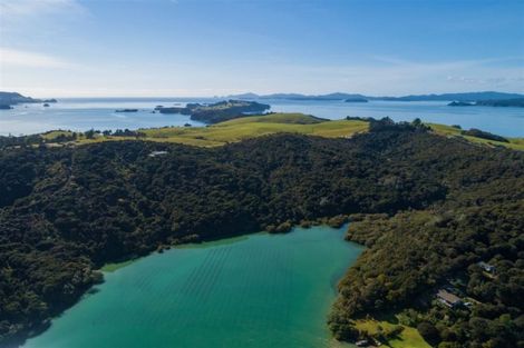 Photo of property in 329 Wharau Road, Kerikeri, 0293