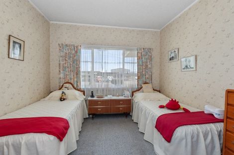 Photo of property in 14 Braid Road, St Andrews, Hamilton, 3200