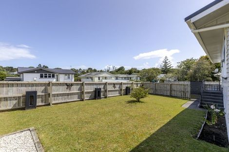 Photo of property in 19 Grenville Street, Marfell, New Plymouth, 4310