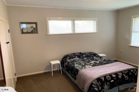 Photo of property in 91 Godley Road, Green Bay, Auckland, 0604