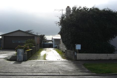 Photo of property in 16-16a Fulton Street, Gladstone, Invercargill, 9810