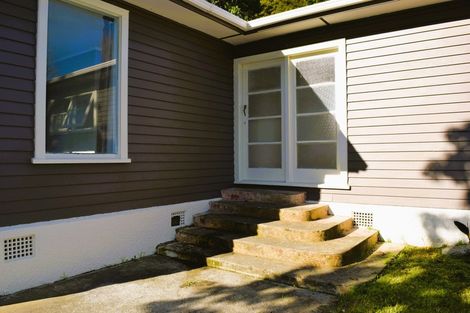 Photo of property in 44 Ruahine Street, Paraparaumu, 5032