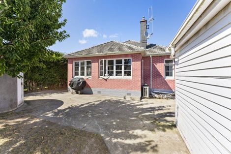 Photo of property in 37 Rangiora Avenue, Roslyn, Palmerston North, 4414