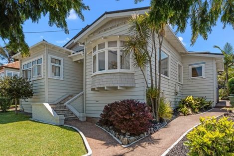 Photo of property in 12 Ngataringa Road, Devonport, Auckland, 0624