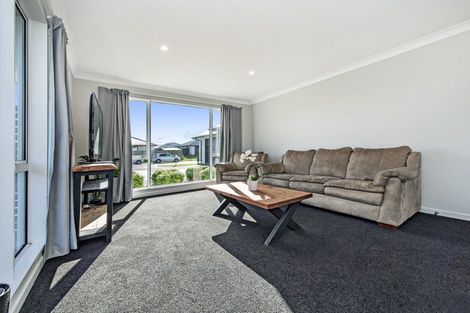 Photo of property in 10 Sandhurst Drive, Rolleston, 7615