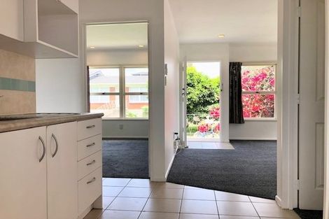 Photo of property in 6/12 Raines Avenue, Forrest Hill, Auckland, 0620