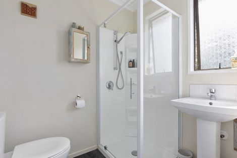 Photo of property in 6 Hogan Place, Fairfield, Dunedin, 9018