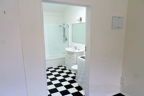 Photo of property in 32 Buckingham Street, Melrose, Wellington, 6023