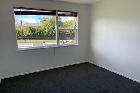 Photo of property in 2 Justin Place, Te Atatu Peninsula, Auckland, 0610