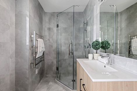 Photo of property in 28 Korokio Lane, Henderson, Auckland, 0612