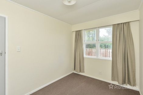 Photo of property in 9 Hardie Grove, Featherston, 5710