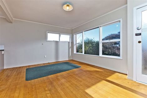 Photo of property in 2/6 Corunna Road, Milford, Auckland, 0620