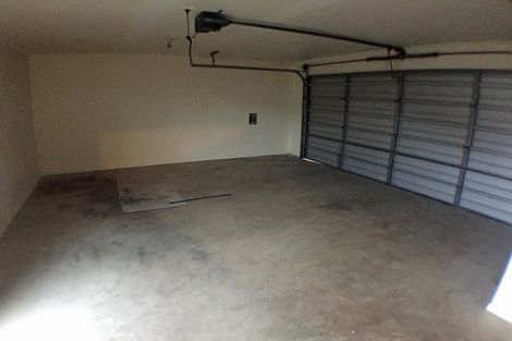 Photo of property in 8a Battersea Place, Roslyn, Palmerston North, 4414