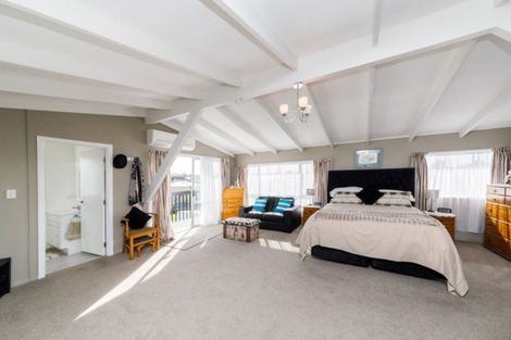 Photo of property in 34 Cargill Avenue, Feilding, 4702