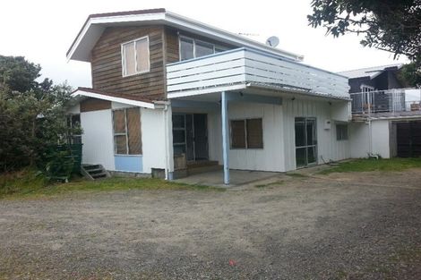 Photo of property in 47 William Street, Waikanae Beach, Waikanae, 5036