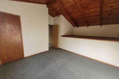 Photo of property in 60a Queenstown Road, Onehunga, Auckland, 1061