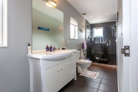 Photo of property in 133 Pacific View Drive, Whangamata, 3620