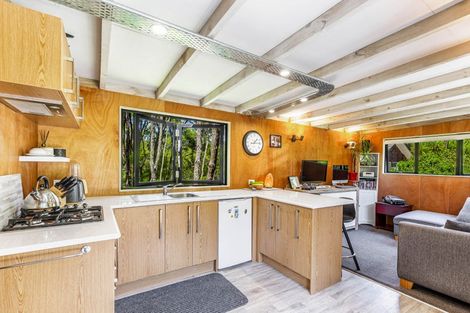 Photo of property in 17 Yelash Road, Massey, Auckland, 0614