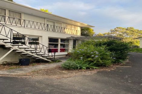 Photo of property in 60-62 Exmouth Road, Northcote, Auckland, 0627