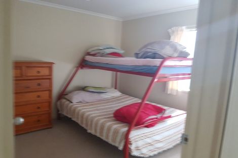 Photo of property in 2 Mattalie Place, Manurewa, Auckland, 2105
