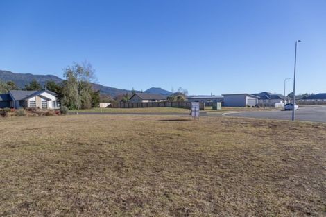 Photo of property in 33 Ngahana Place, Turangi, 3334