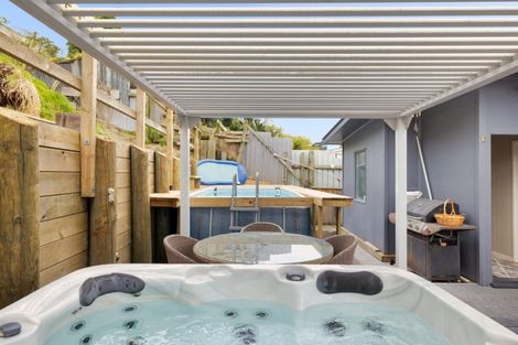 Photo of property in 16 Little Waihi Road, Maketu, Te Puke, 3189