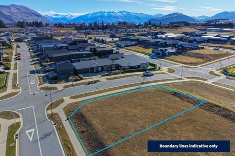 Photo of property in 32 Marjon Drive, Wanaka, 9305