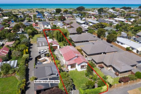 Photo of property in 23 Estuary Road, New Brighton, Christchurch, 8061