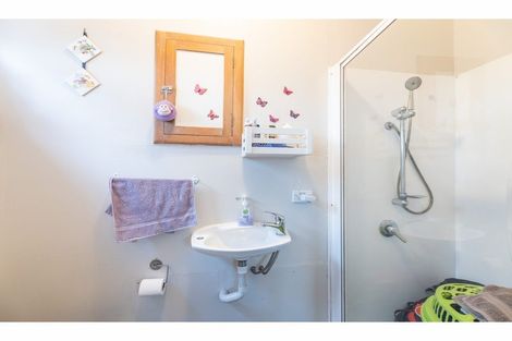 Photo of property in 53 Marshall Street, Woolston, Christchurch, 8023